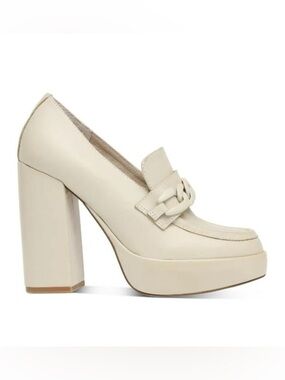 NWT Steve Madden Rhylee Cream Platform Block Heel Loafer with Chain Detail